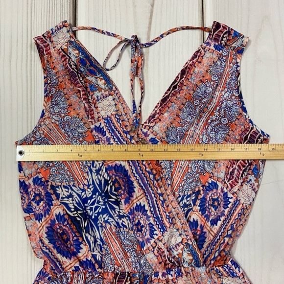 REVOLE HEARTLOOM Lilah floral Romper Size sm - Picture 3 of 10